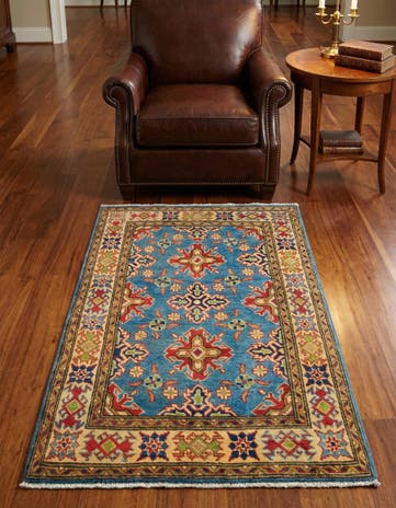 2' 9 x 4' 1 Hand Knotted Kazak Rug