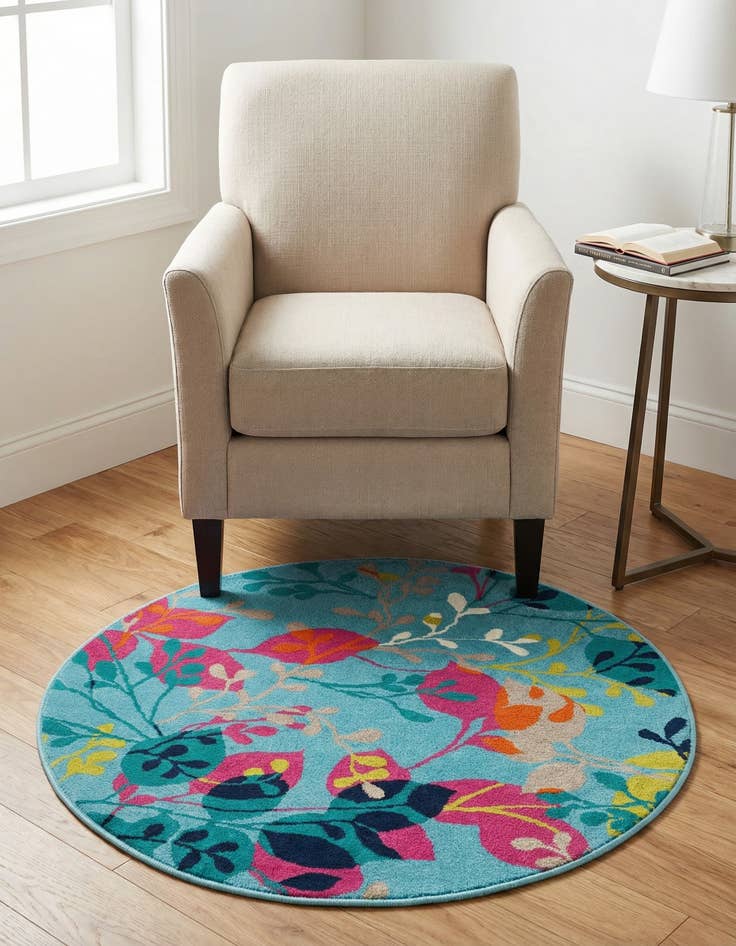 Detail image of 3' x 3' Azalea Round Rug