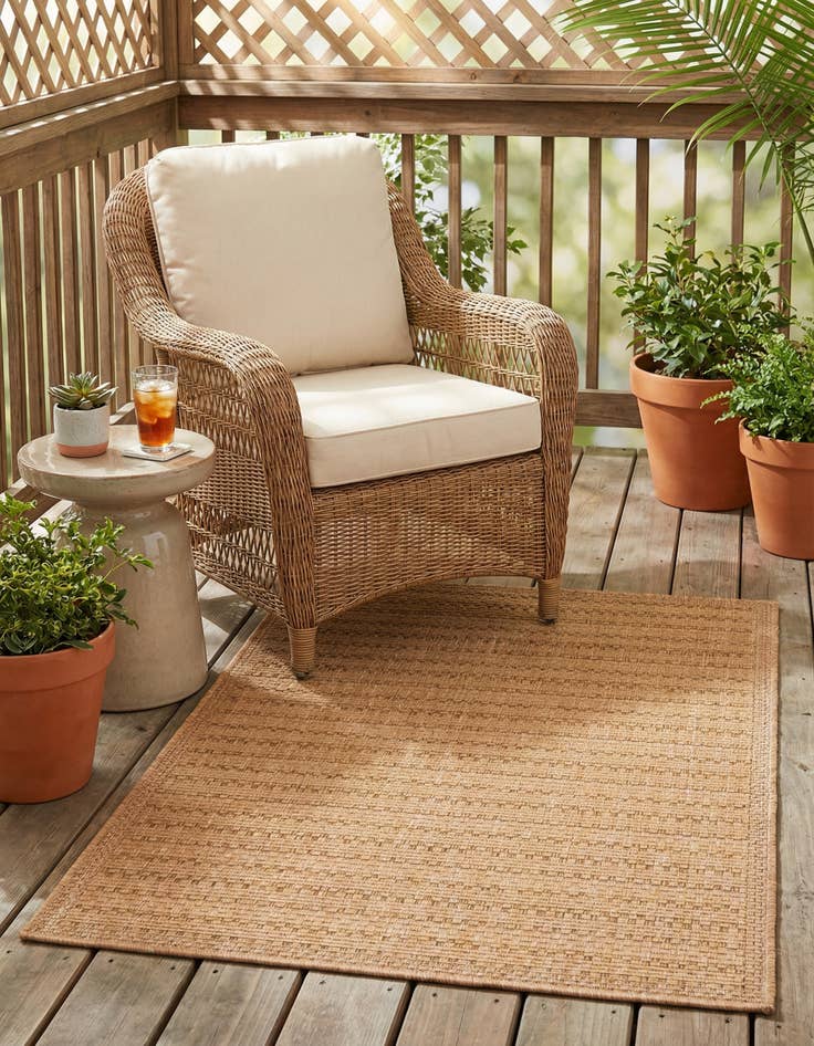 Detail image of 3' 3 x 5'  Washable Border Indoor / Outdoor Rug