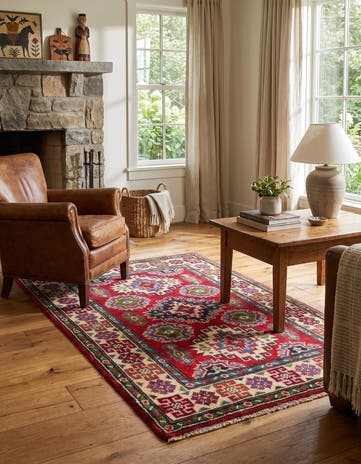 2' 7 x 4' 2 Hand Knotted Kazak Rug