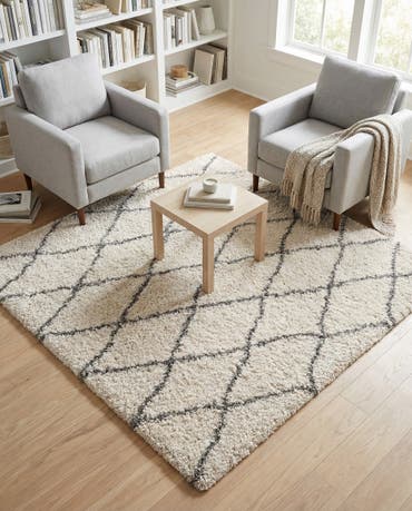  5' 3 x 5' 3 Moroccan Shag Square Rug