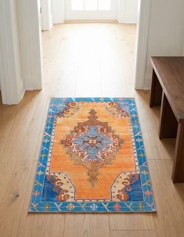 2' x 3' Washable Timeless Rug