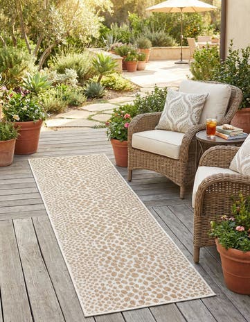2' x 8' Easy-Clean Jill Zarin Cape Town Indoor / Outdoor Runner Rug