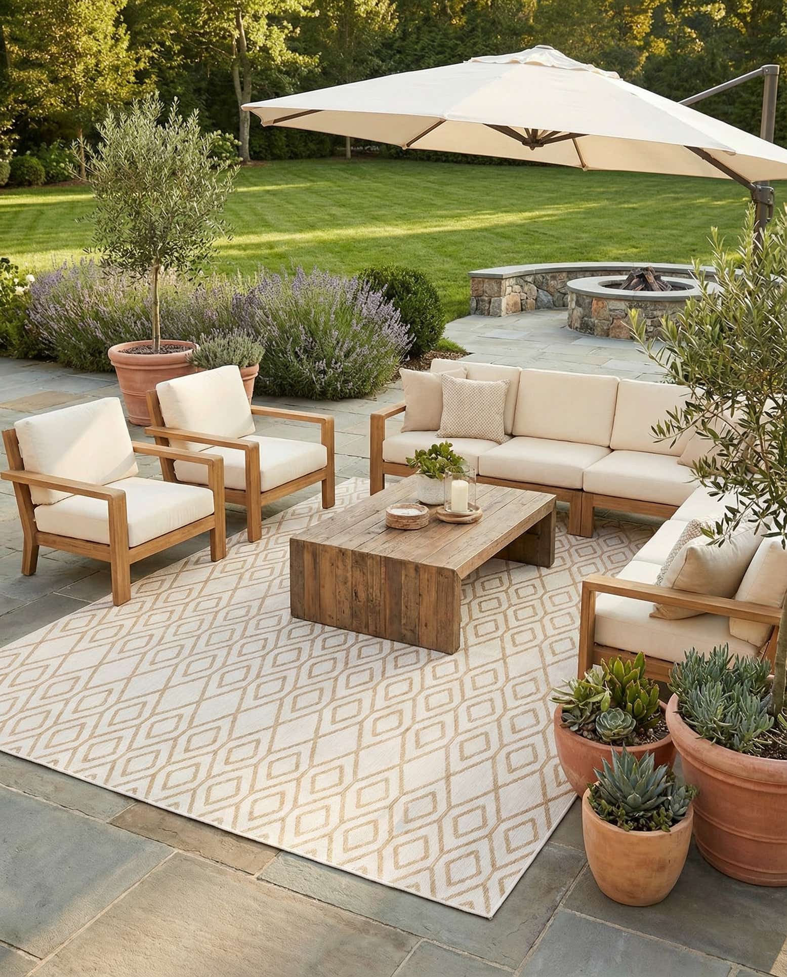 9' x 12' Easy-Clean Jill Zarin Turks and Caicos Indoor / Outdoor Rug