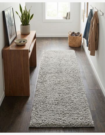 Light Gray Everyday Shag Runner Rug