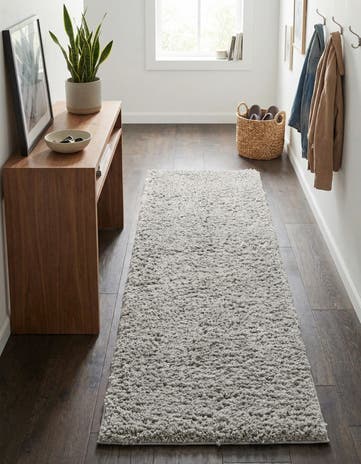 2' 2 x 6' 7 Everyday Shag Runner Rug
