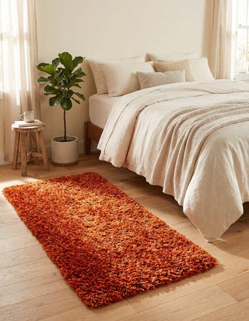 2' 5 x 4' 10 Hand Knotted Solid Shag Rug