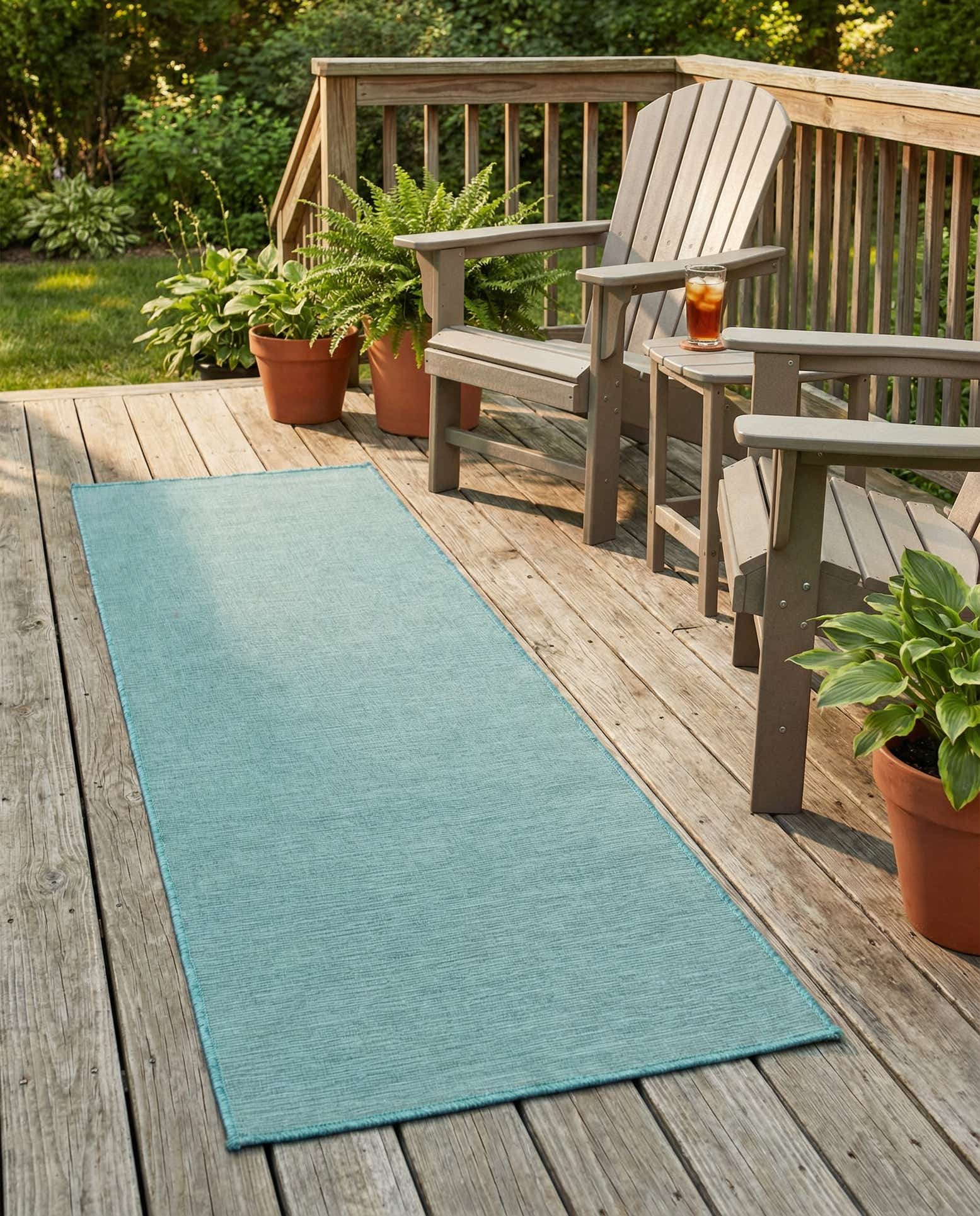 2' x 6' Easy-Clean Solid Indoor / Outdoor Runner Rug