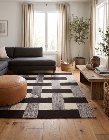 5' 11 x 10' 3 Hand Knotted Moroccan Wool Rug