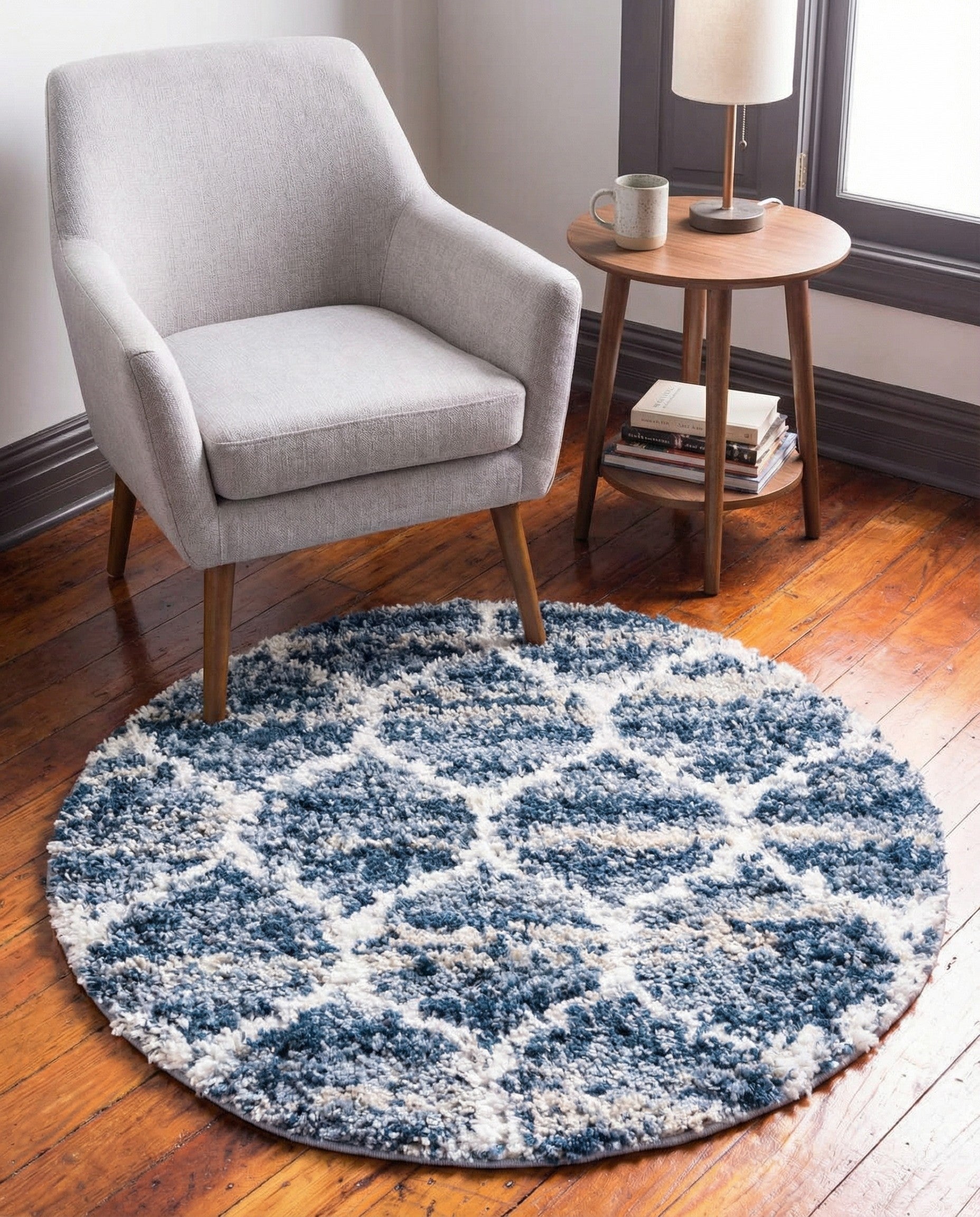  3' 3 x 3' 3 Athena Shag Round Rug