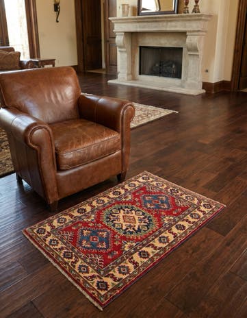 2' 8 x 4' 2 Hand Knotted Kazak Rug