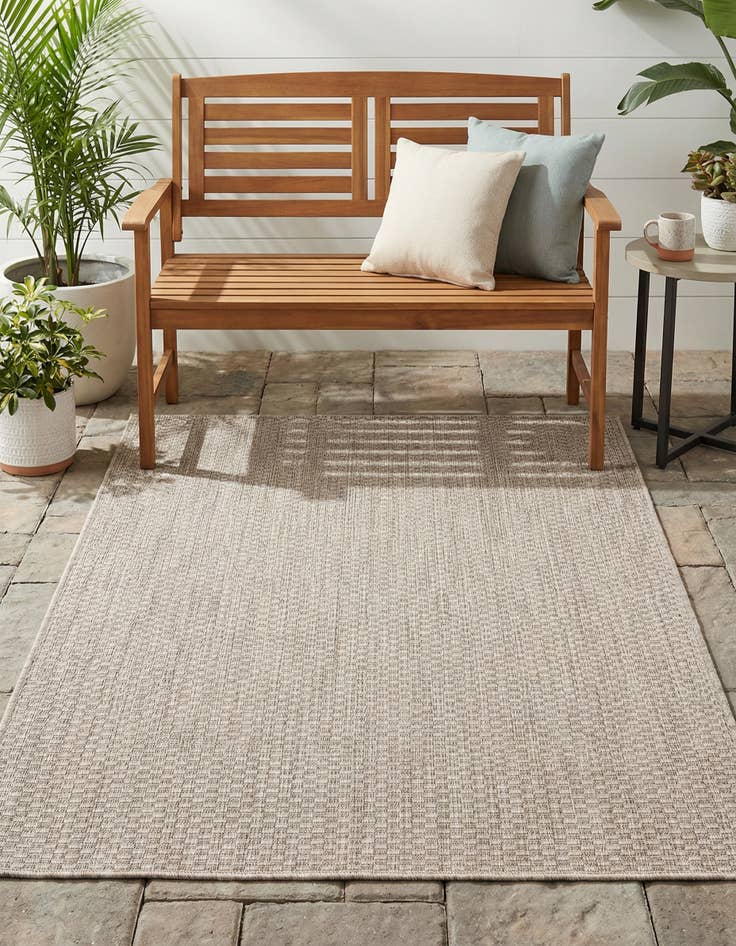 Detail image of 3' 1 x 5' 3 Washable Solid Indoor / Outdoor Rug