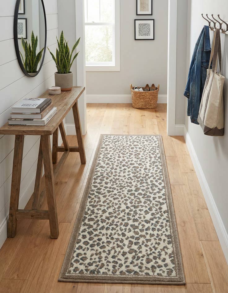 Detail image of 2' x 6' Safari Runner Rug