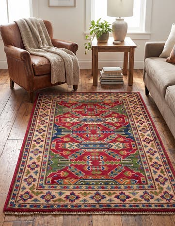2' 8 x 4' Hand Knotted Kazak Rug
