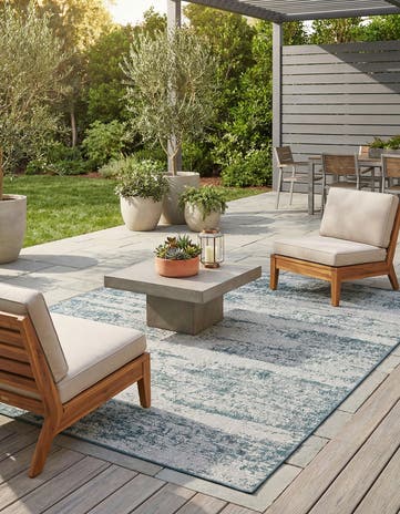 6' x 9' Easy-Clean Modern Indoor / Outdoor Rug