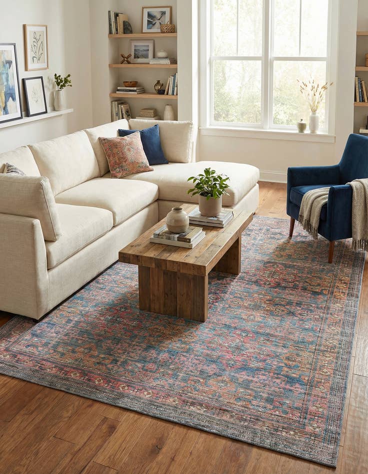 Detail image of 7' 10 x 10' Washable Nostalgia Rug