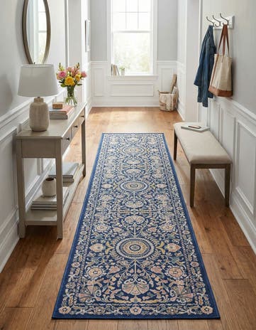 2' 7 x 10' Blossom Runner Rug