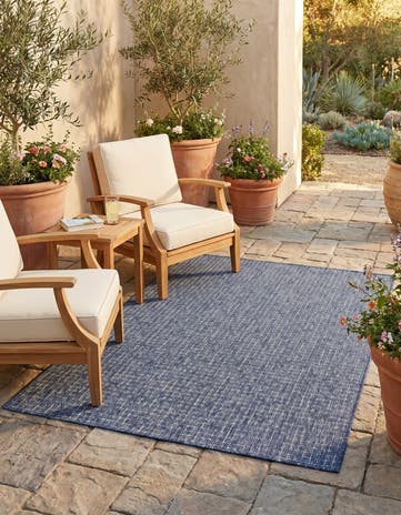 4' x 6' Easy-Clean Checkered Indoor / Outdoor Rug