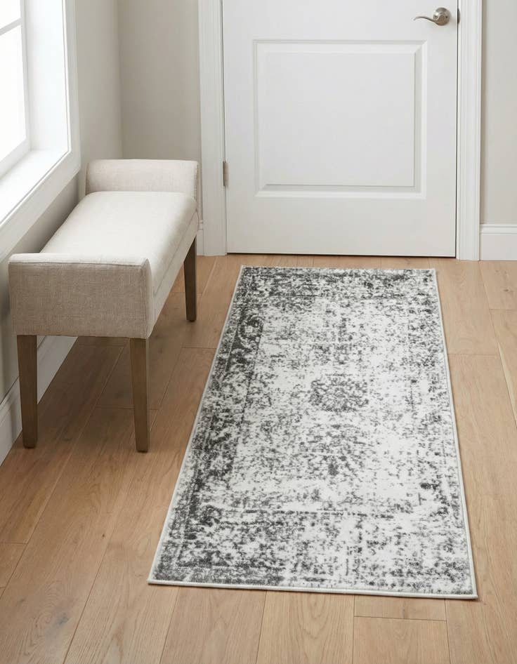 Detail image of 2' x 4' 1 Monaco Runner Rug