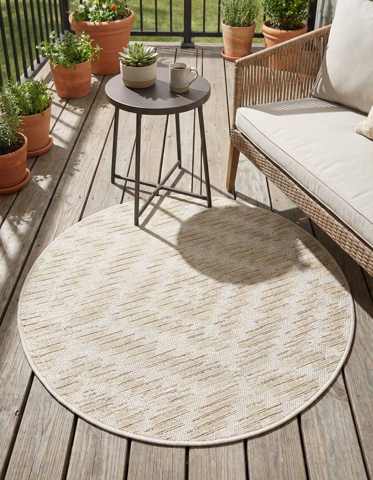Detail image of 3' x 3' Easy-Clean Sabrina Soto Indoor / Outdoor Round Rug