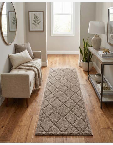 Beige Lattice Shag Runner Rug