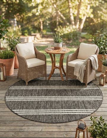 5' 3 x 5' 3 Easy-Clean Jill Zarin Anguilla Indoor / Outdoor Round Rug