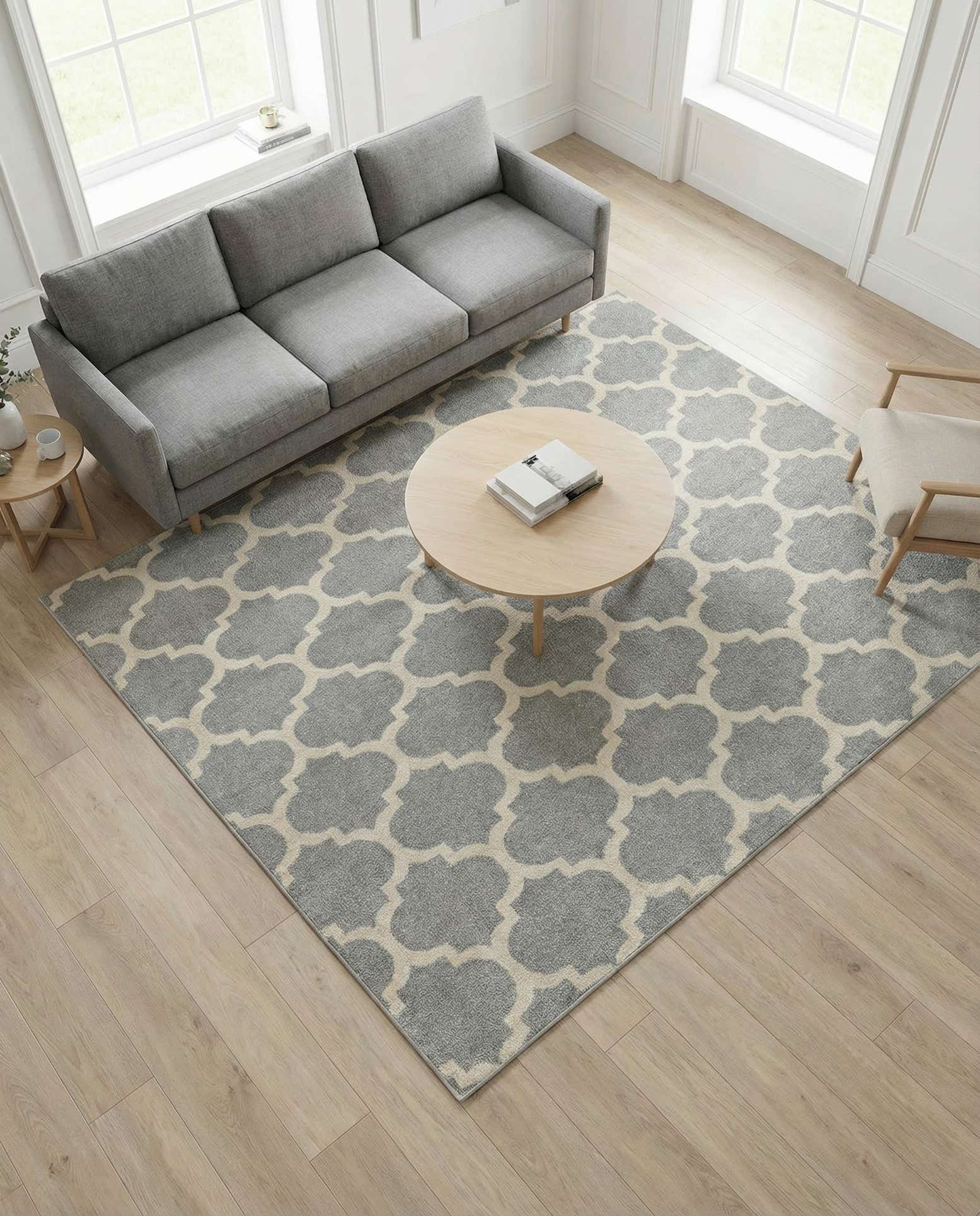 7' 10 x 7' 10 Lattice Square Rug