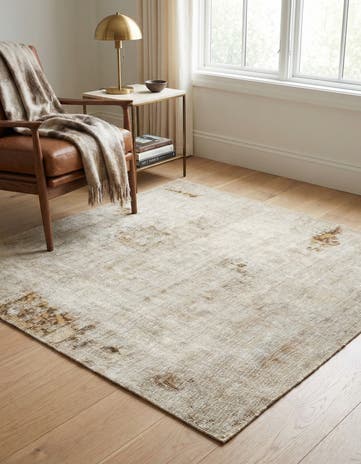 4' x 4' 5 Hand Knotted Ultra Vintage Persian Wool Square Rug
