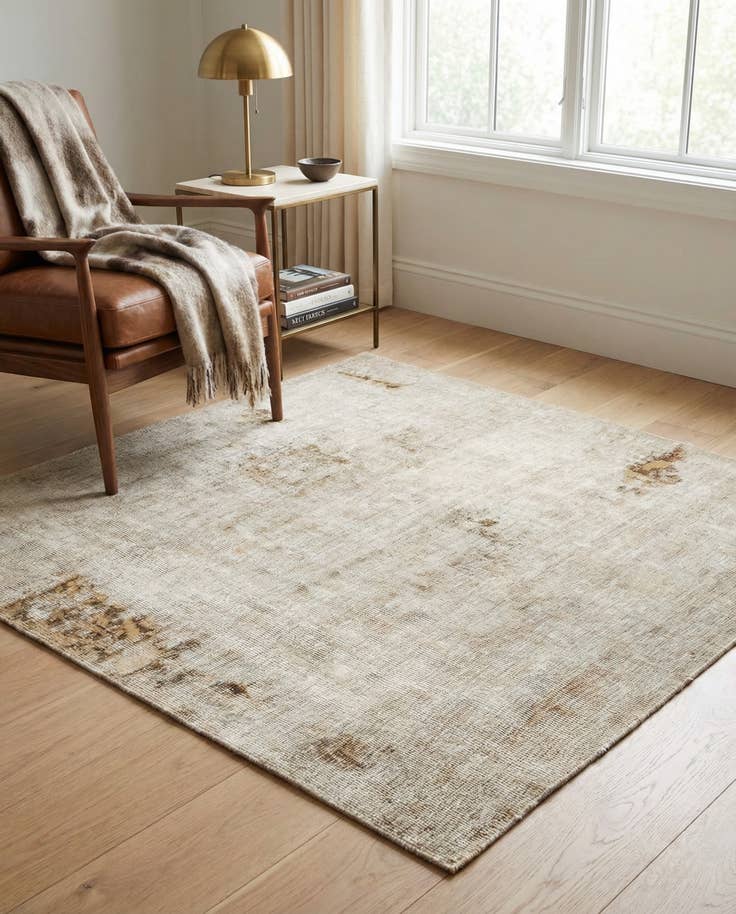 Detail image of 4' x 4' 5 Hand Knotted Ultra Vintage Persian Wool Square Rug