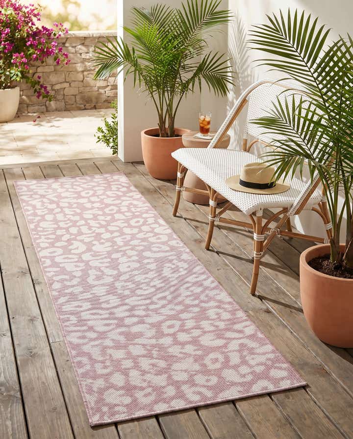 2' x 8' Easy-Clean Safari Indoor / Outdoor Runner Rug