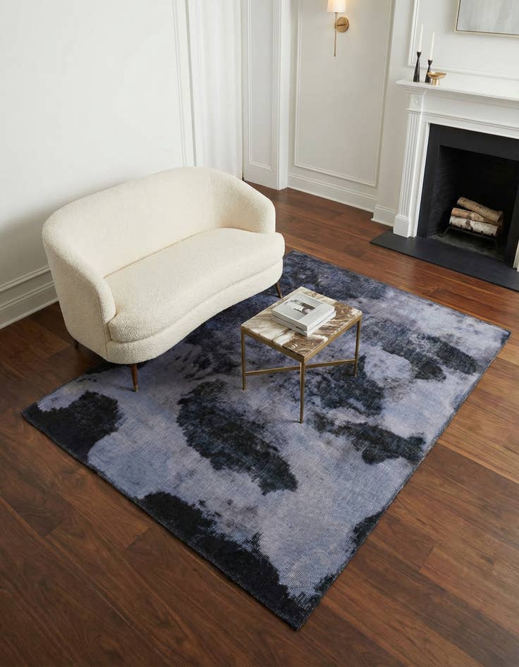 Detail image of 4' 4 x 5' 7 Hand Knotted Ultra Vintage Persian Wool Rug