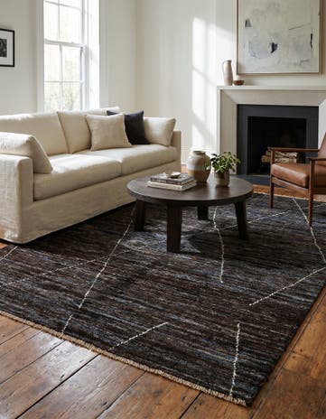 4' 9 x 6' 4 Hand Knotted Moroccan Wool Rug