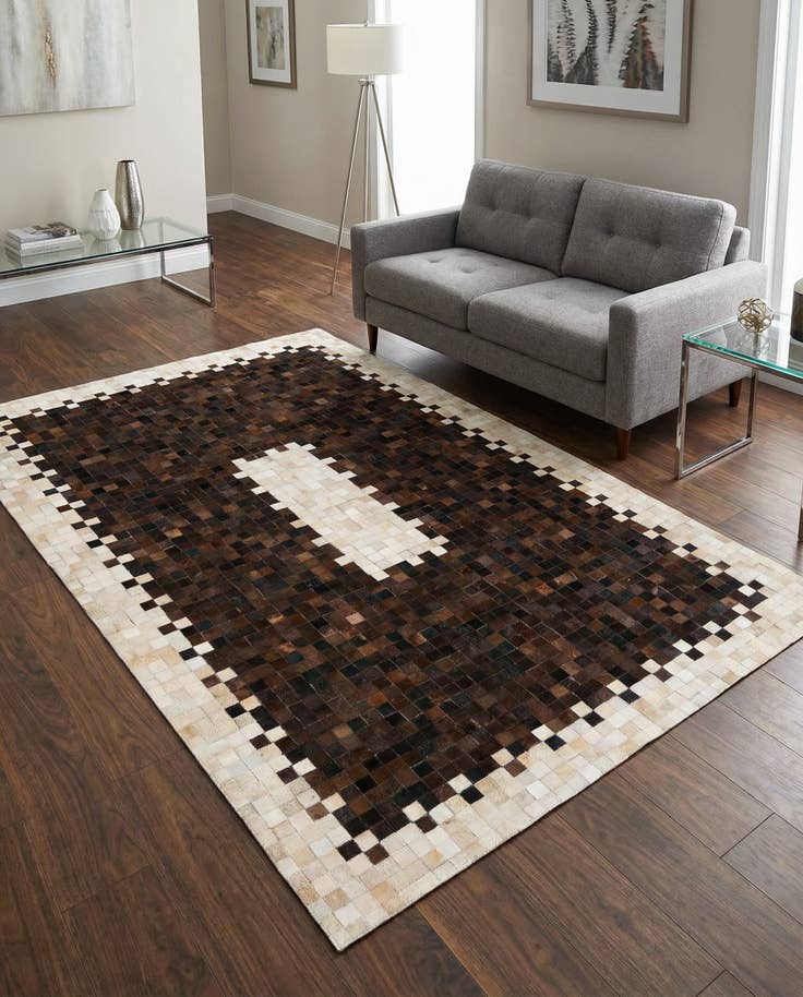 Detail image of 5' x 8' 1 Cowhide Stocks Rug