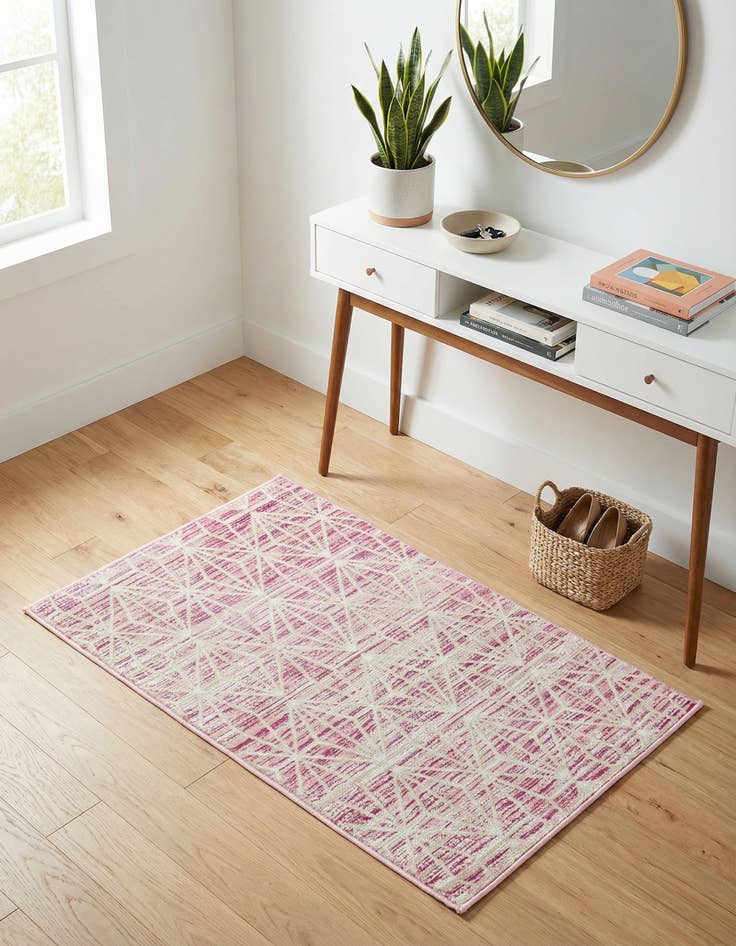 Detail image of 2' x 3' Uptown Fifth Avenue Rug