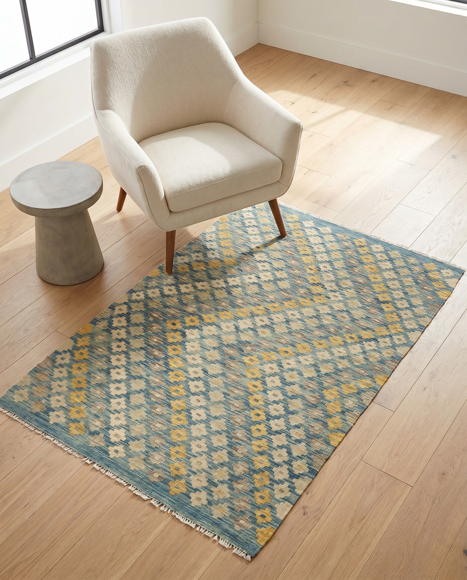 3' 4 x 5' Hand Woven Kilim Modern Wool Rug