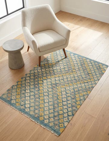 3' 4 x 5' Hand Woven Kilim Modern Wool Rug