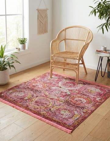 4' 1 x 4' 1 Santiago Square Rug