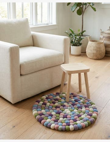 2' x 2' Felt Ball Wool Round Rug