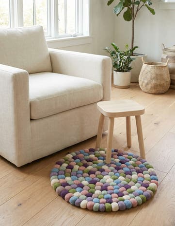 2' x 2' Felt Ball Wool Round Rug