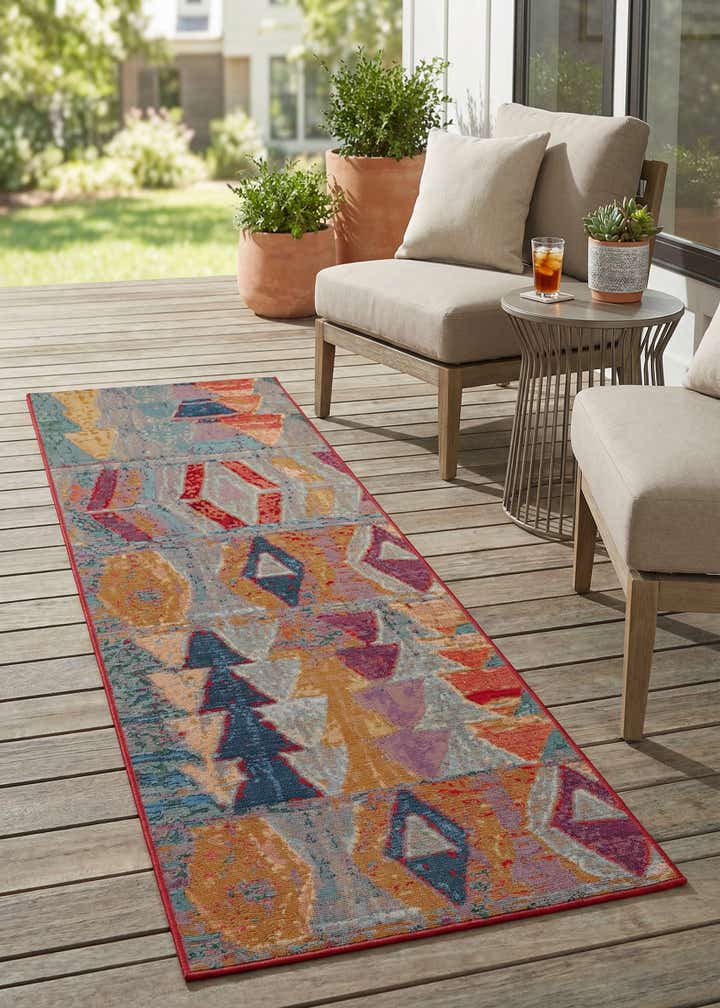 2' 7 x 7' Easy-Clean Modern Indoor / Outdoor Runner Rug