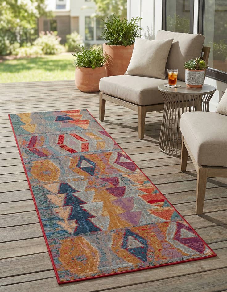 Detail image of 2' 7 x 7' Easy-Clean Modern Indoor / Outdoor Runner Rug