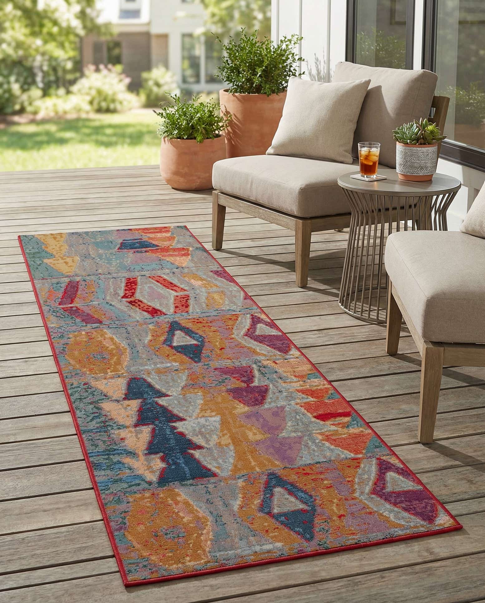 2' 7 x 7' Easy-Clean Modern Indoor / Outdoor Runner Rug