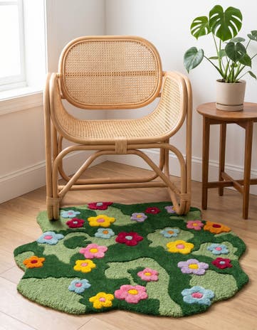 3' 1 x 3' 1 Happy Rugs Moss Funky Flower Wool Round