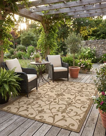 Brown Easy-Clean Botanical Indoor / Outdoor Rug