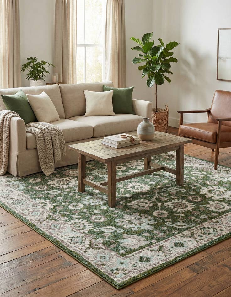 Detail image of 7' 10 x 7' 10 Madeline Square Rug