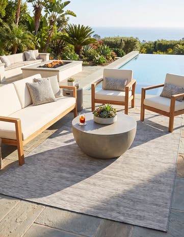 5' 3 x 8' Easy-Clean Solid Indoor / Outdoor Rug