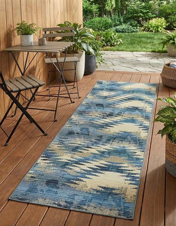 2' x 6' Easy-Clean Modern Indoor / Outdoor Runner Rug