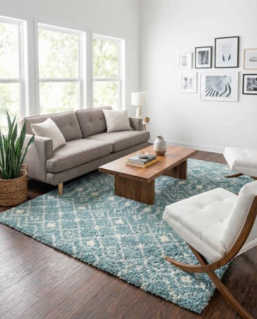  9' x 12' Moroccan Trellis Shag Rug