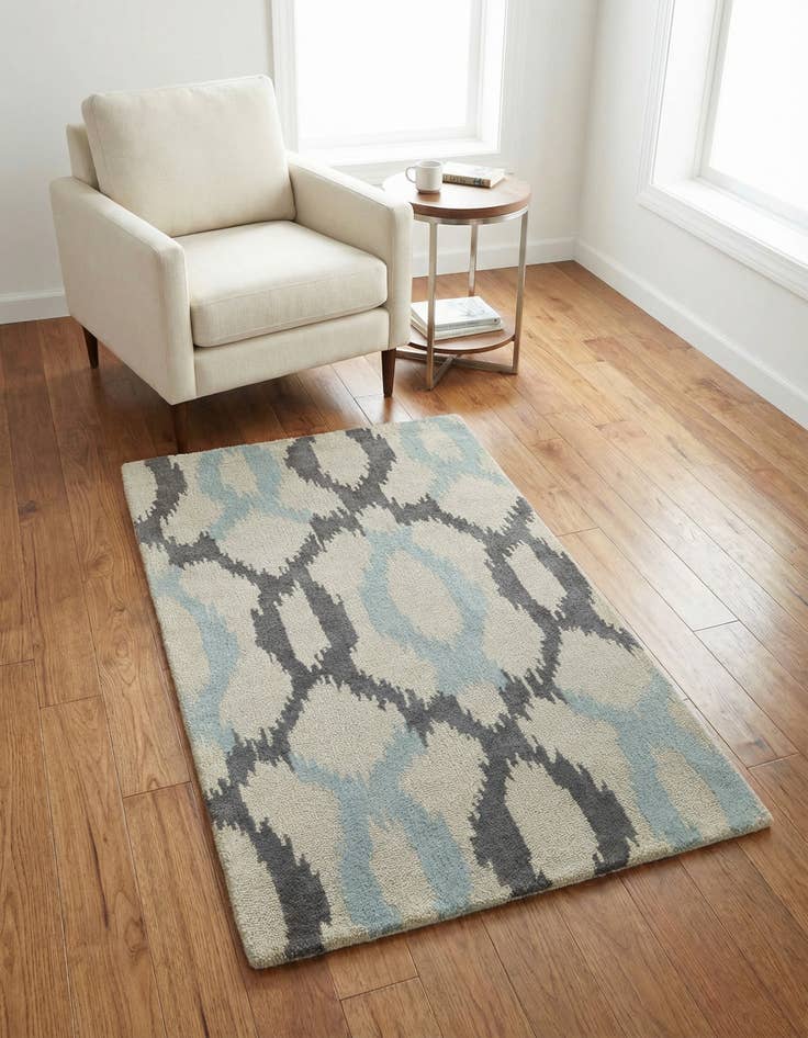 Detail image of 3' x 5' Luna Wool Rug