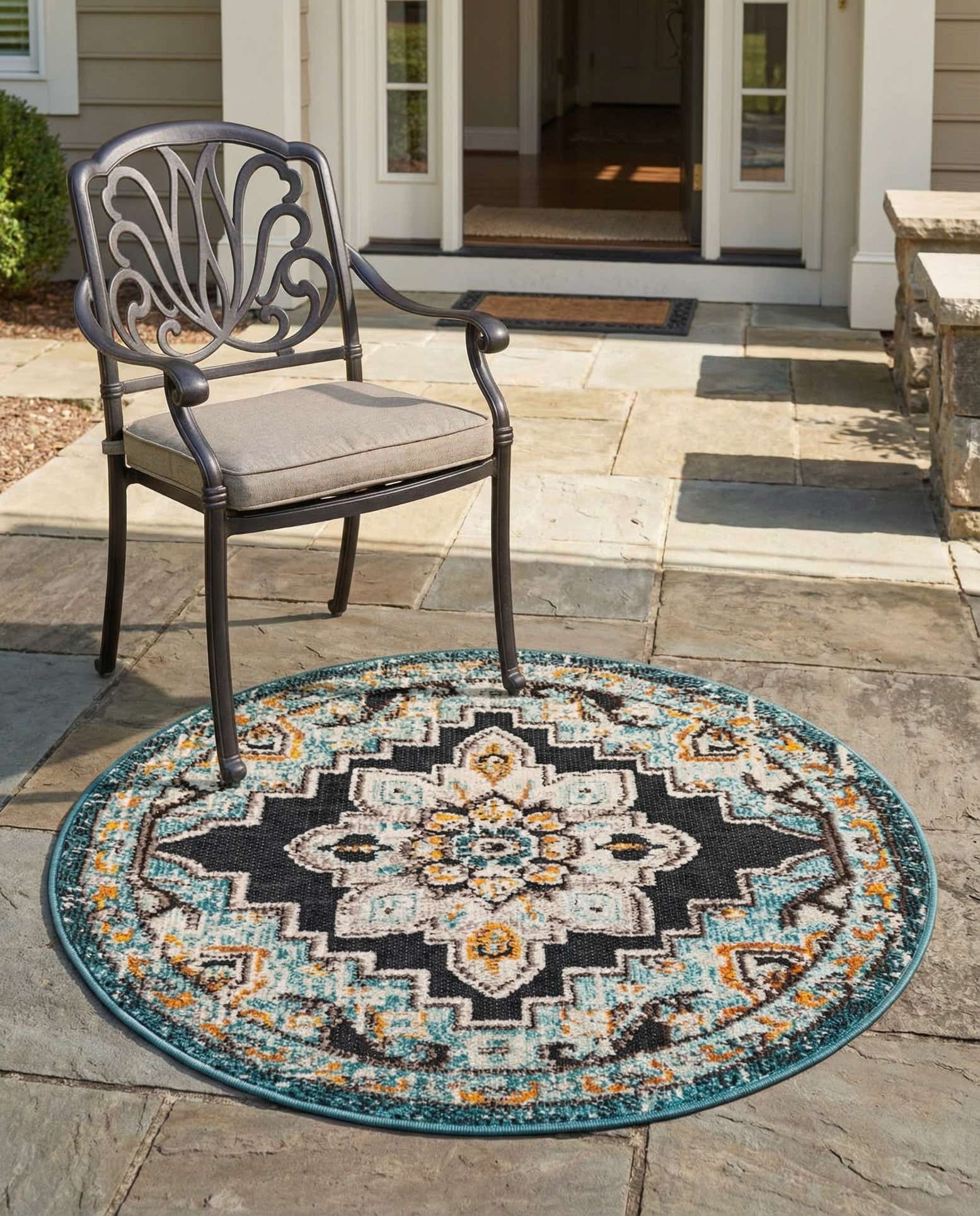 3' x 3' Easy-Clean Casablanca Indoor / Outdoor Round Rug